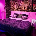 Appartement Loveroom & Jacuzzi Tijugo - Ferrand *