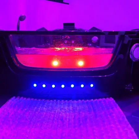 Loveroom & Jacuzzi Tijugo - Ferrand Lejlighed Clermont-Ferrand